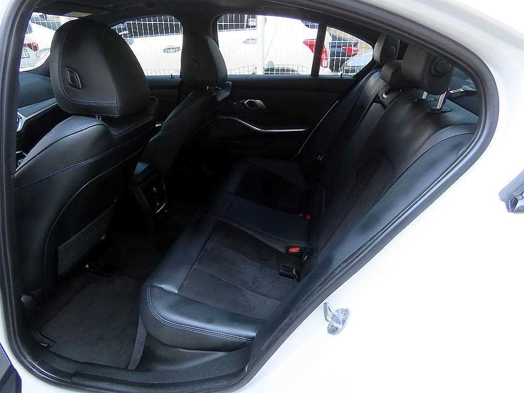 BMW 3 series - Vista 8