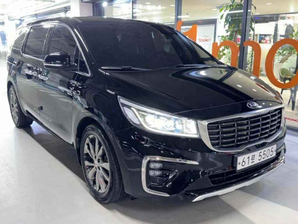 KIA Carnival 2018 - Importación desde Corea - HF Imports Iquique - Foto 1