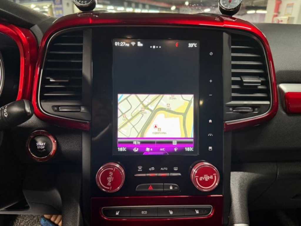 SAMSUNG QM6 - Vista 12