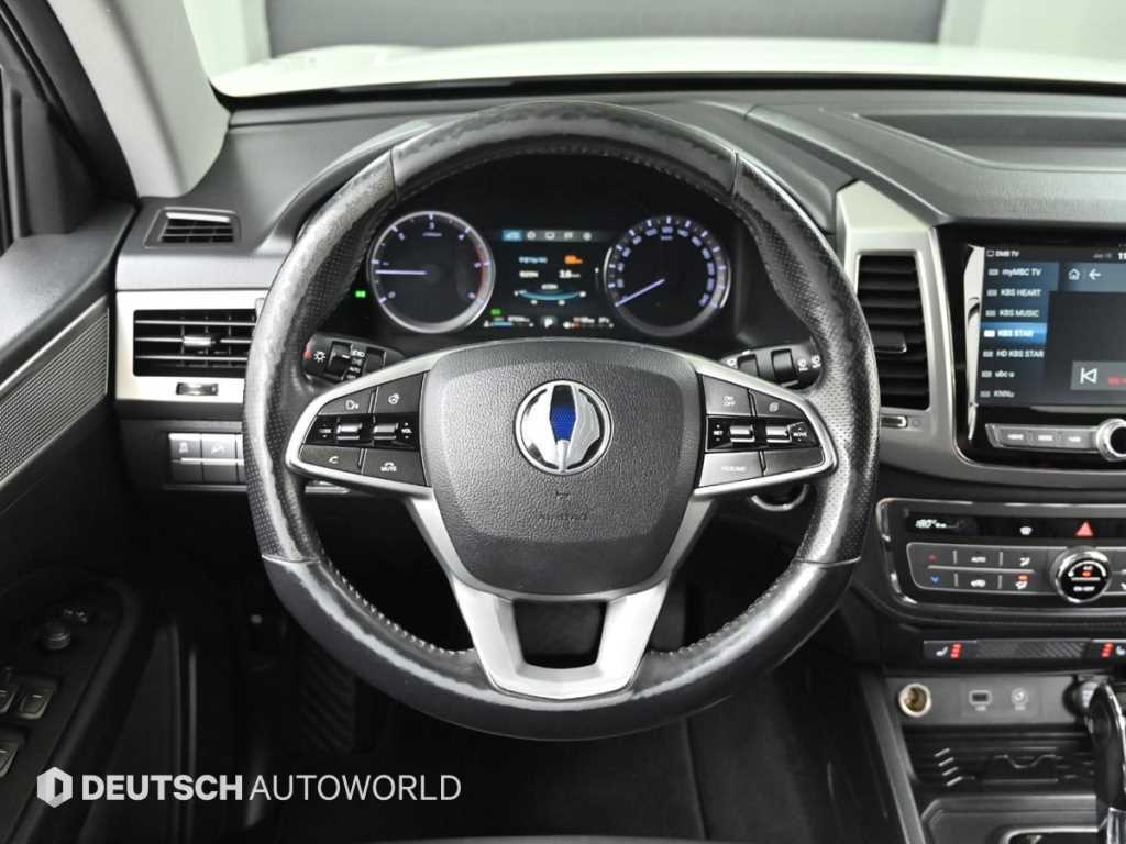 Ssangyong Rexton 2019 Blanco - Importación desde Corea - HF Imports Iquique - Foto 15