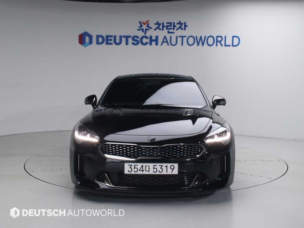KIA Stinger - Vista 3
