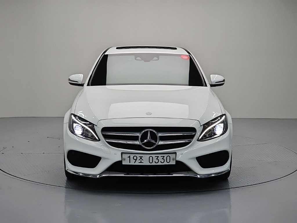 Mercedes Benz C Class - Vista 6
