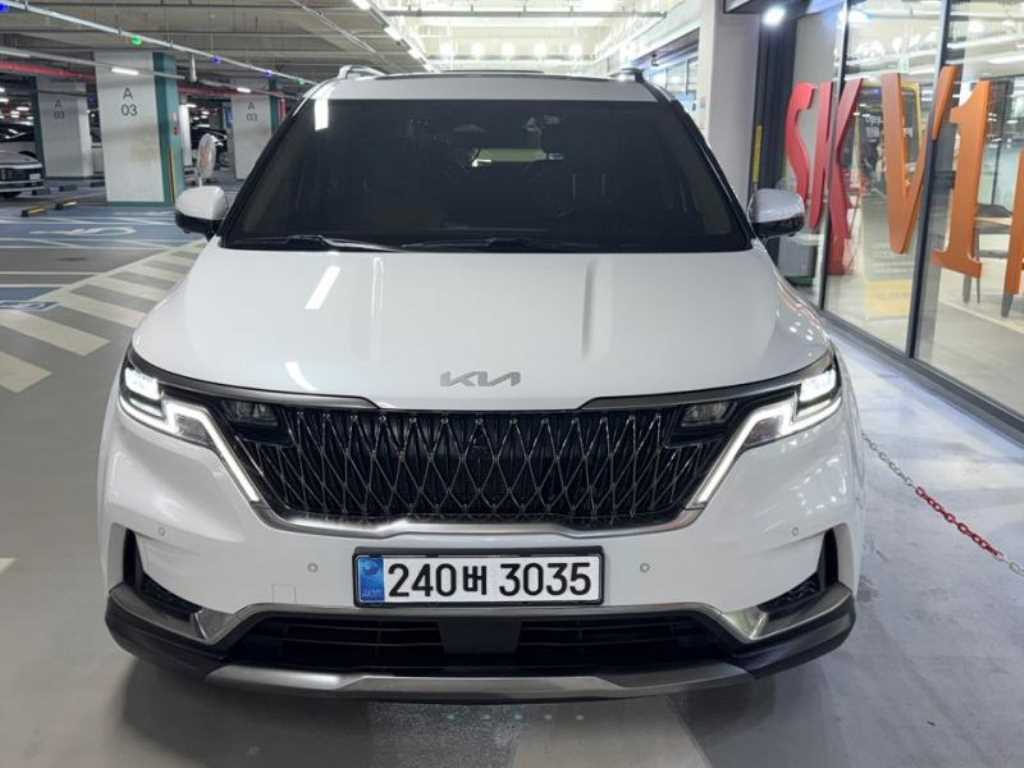 KIA Carnival 2023 Blanco - Importación desde Corea - HF Imports Iquique - Foto 1