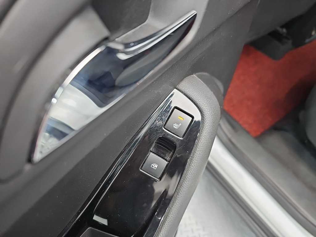 Chevrolet Orlando 2013 Blanco - Importación desde Corea - HF Imports Iquique - Foto 15