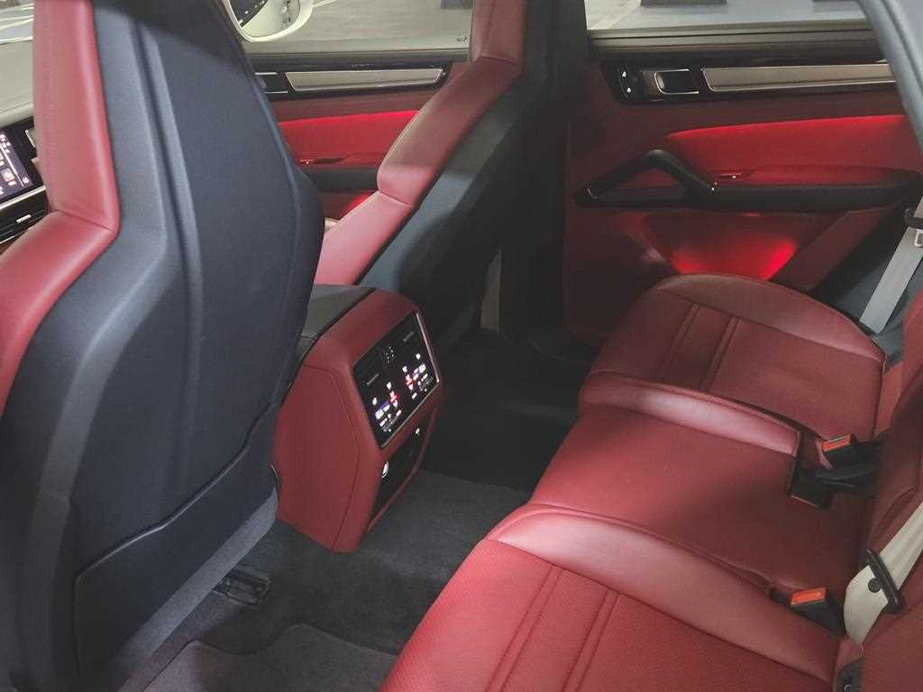 Porsche Cayenne - Vista 10