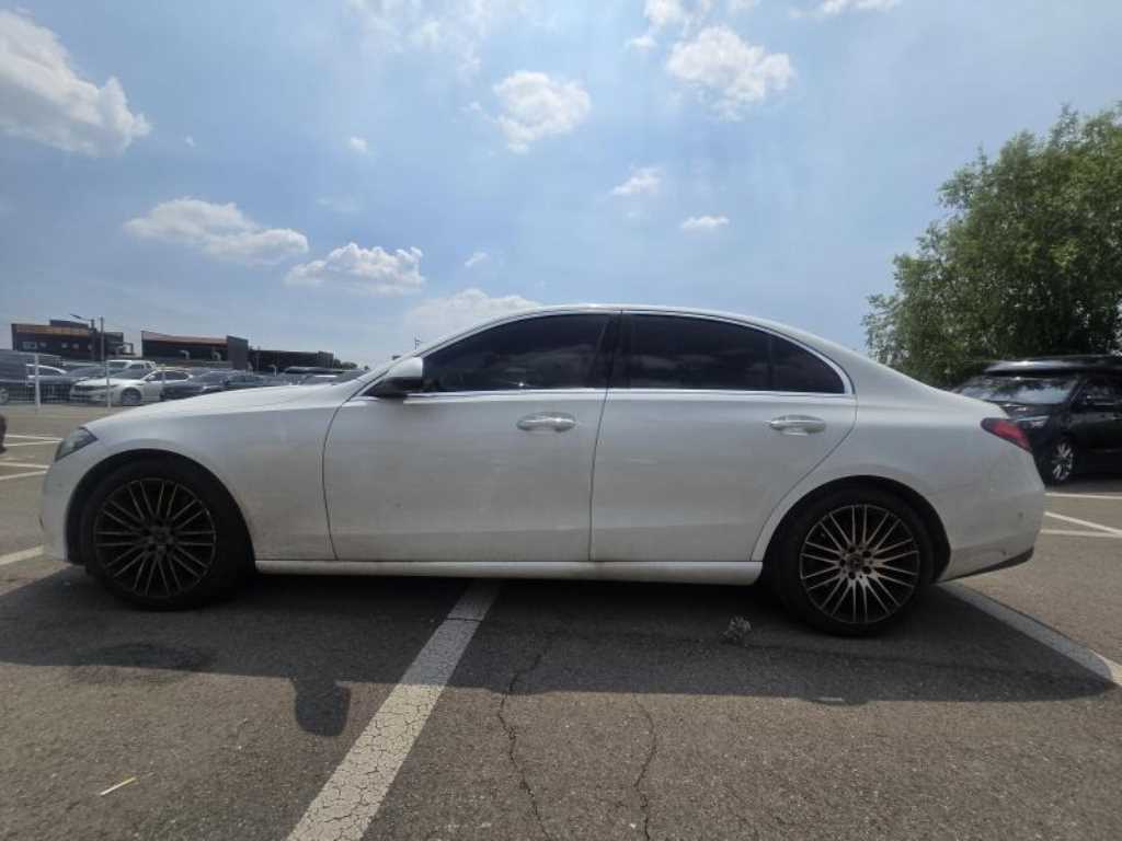 Mercedes Benz C Class - Vista 3