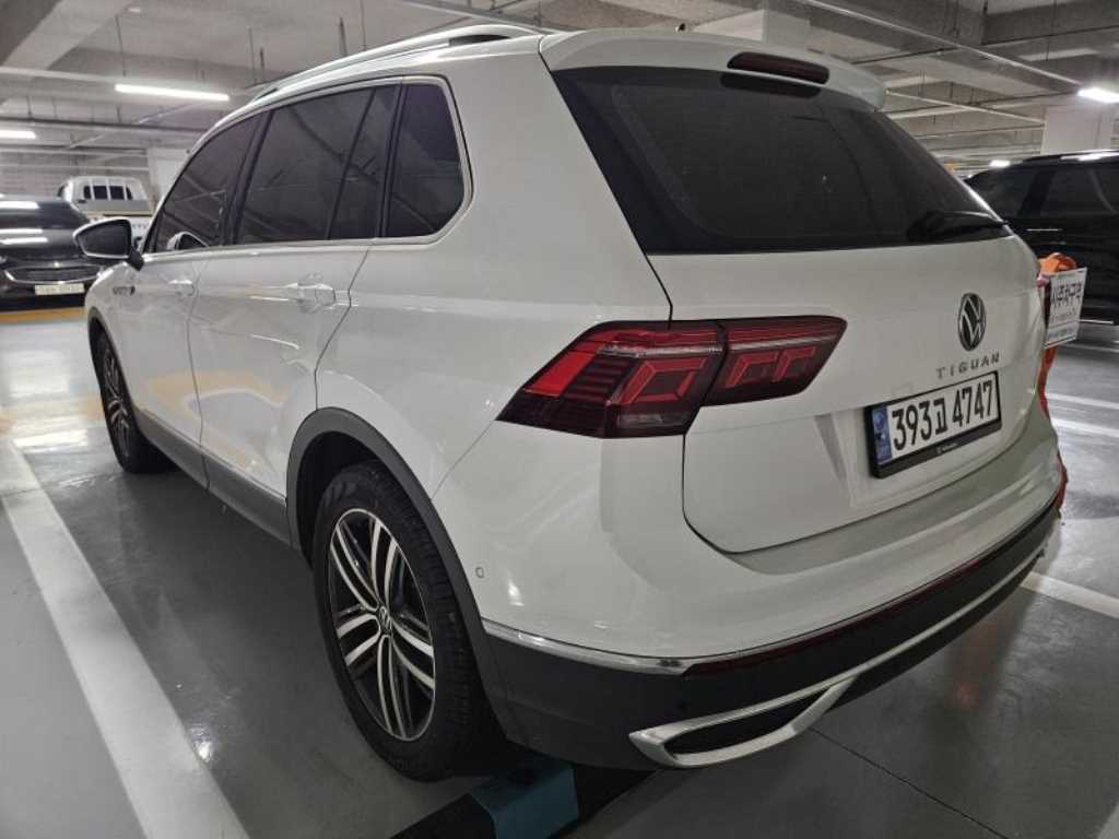 Volkswagen Tiguan - Vista 6