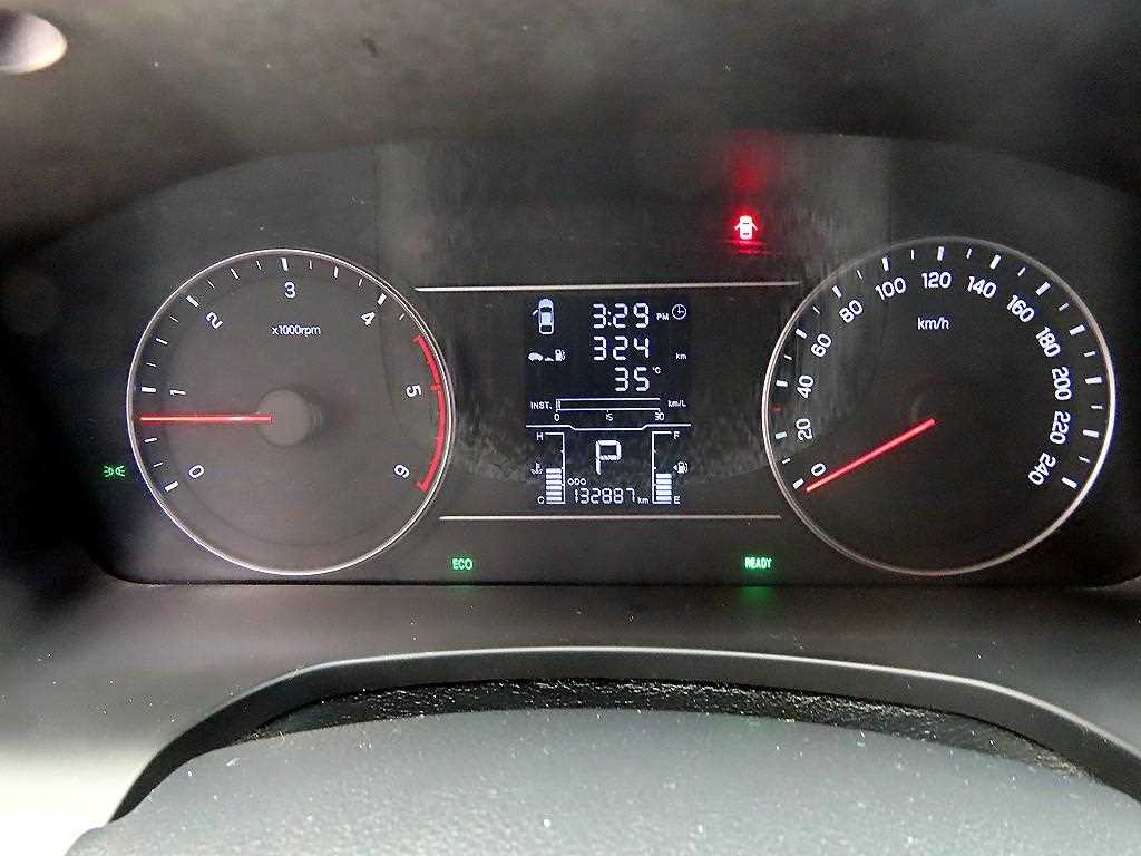 Ssangyong Rexton - Vista 11