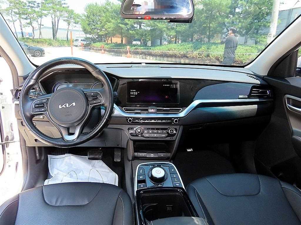 KIA Niro - Vista 9