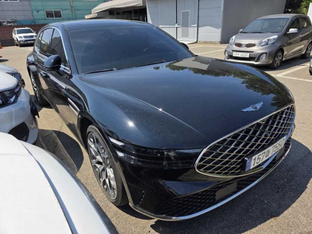 Genesis G90 - Vista 6