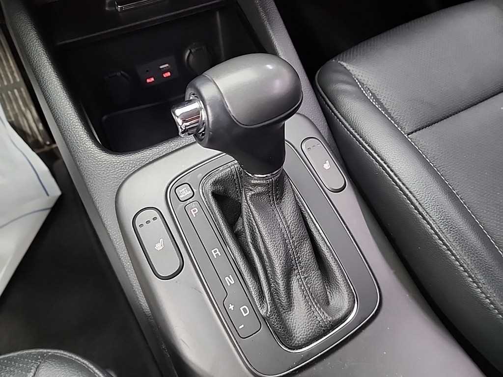 KIA K3 - Vista 10