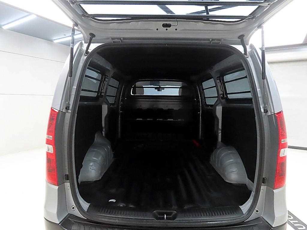 HYUNDAI Starex 2020 Plateado - Importación desde Corea - HF Imports Iquique - Foto 19