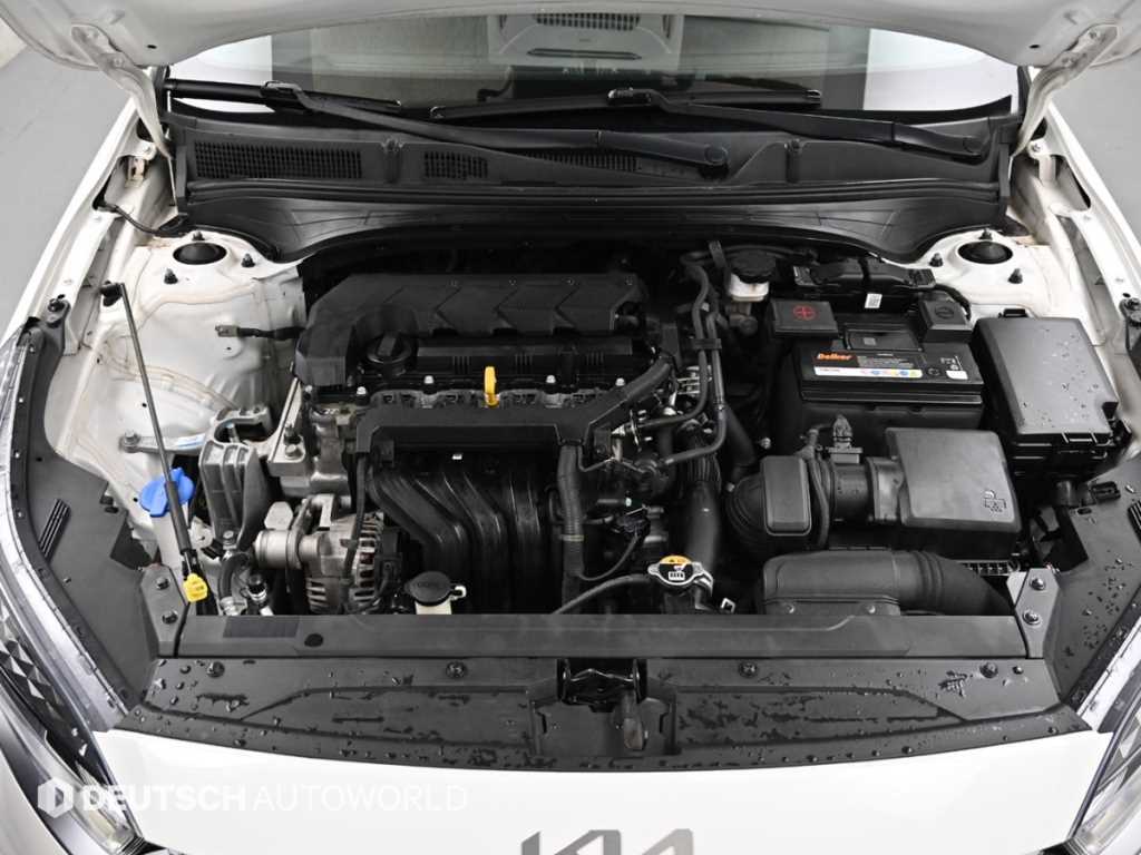 KIA K3 - Vista 8