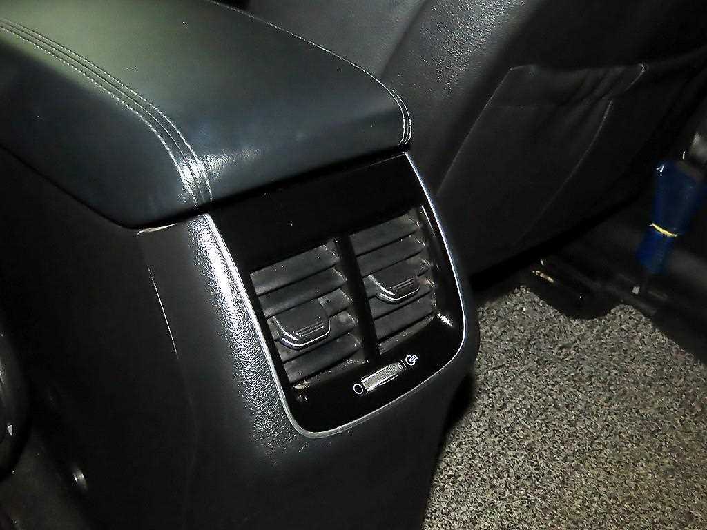 KIA K7 2019 Negro - Importación desde Corea - HF Imports Iquique - Foto 18