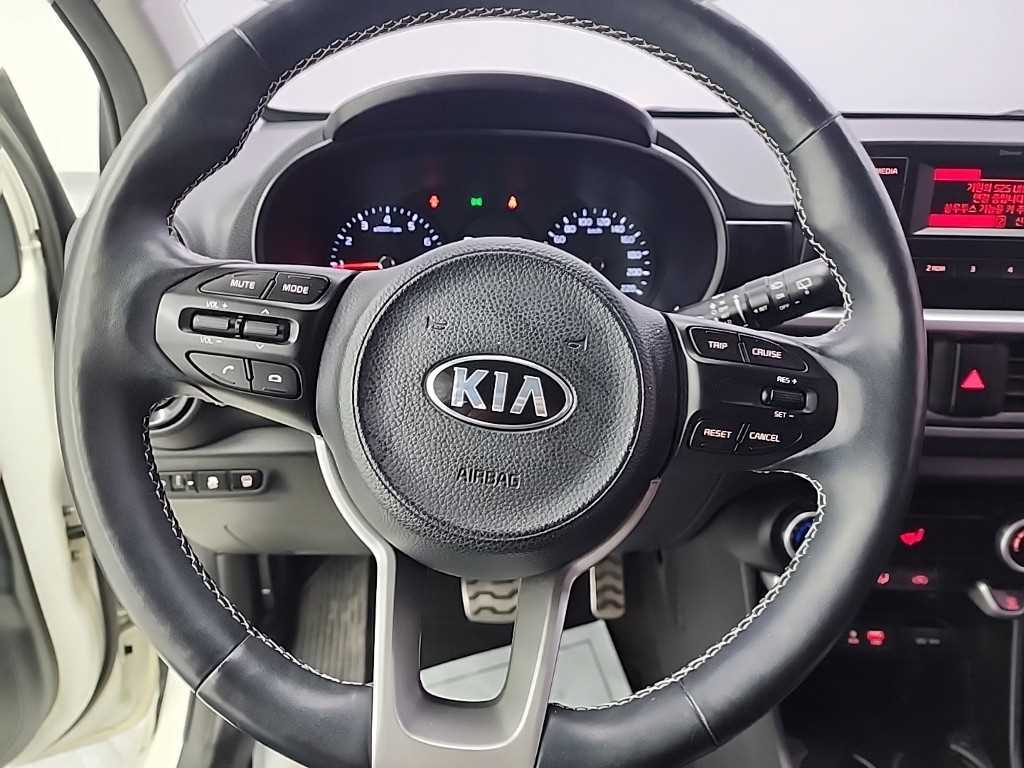 KIA Morning - Vista 11
