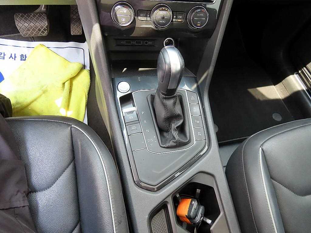 Volkswagen Tiguan - Vista 12