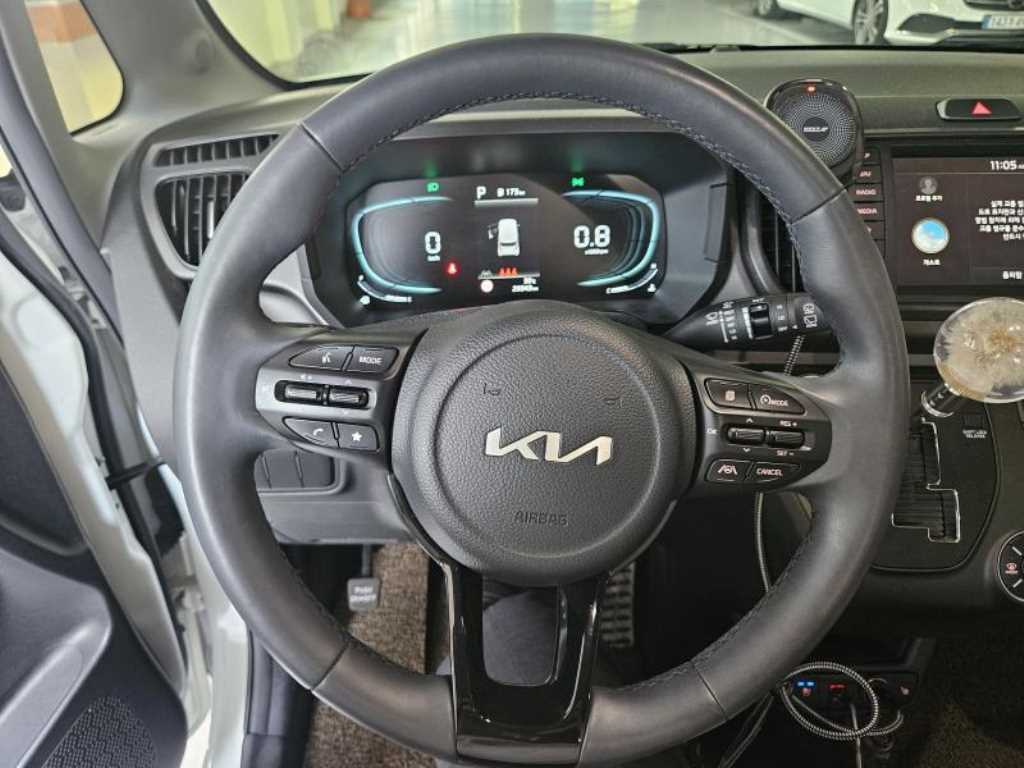 KIA Ray - Vista 10