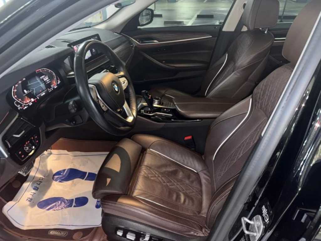BMW 5 Series - Vista 8