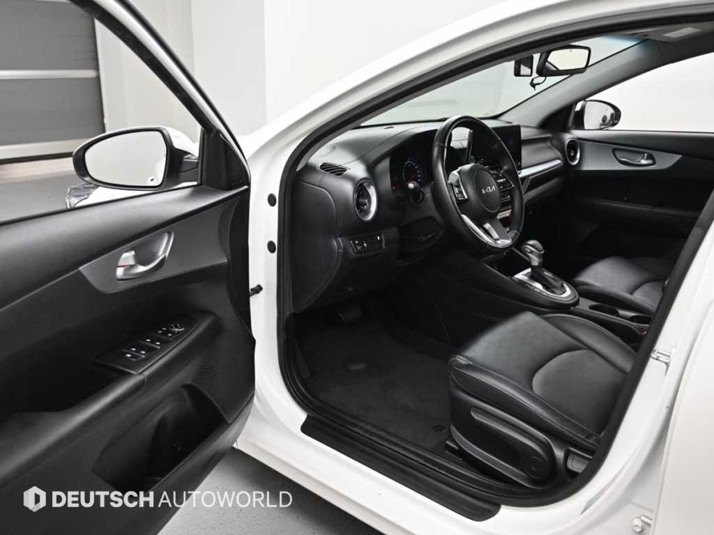 KIA K3 2021 Blanco - Importación desde Corea - HF Imports Iquique - Foto 13