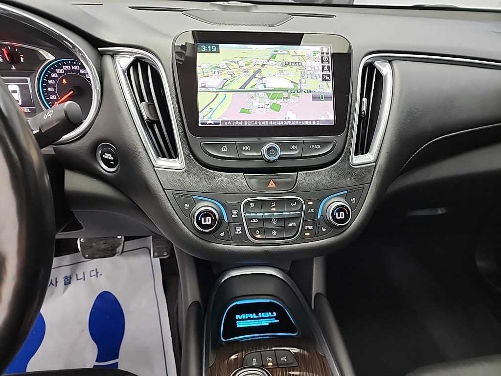 Chevrolet Malibu - Vista 12