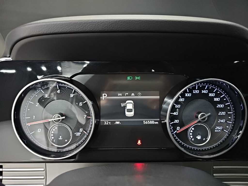 HYUNDAI Grandeur - Vista 8