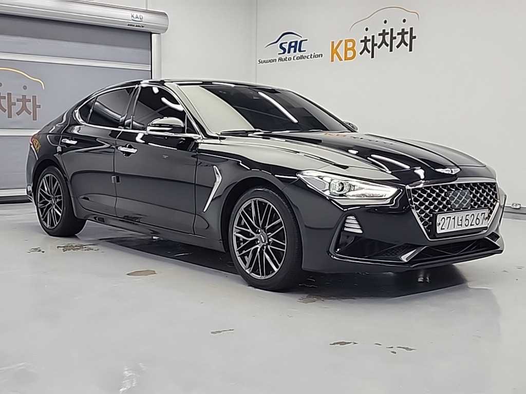 Genesis G70 - Vista 6