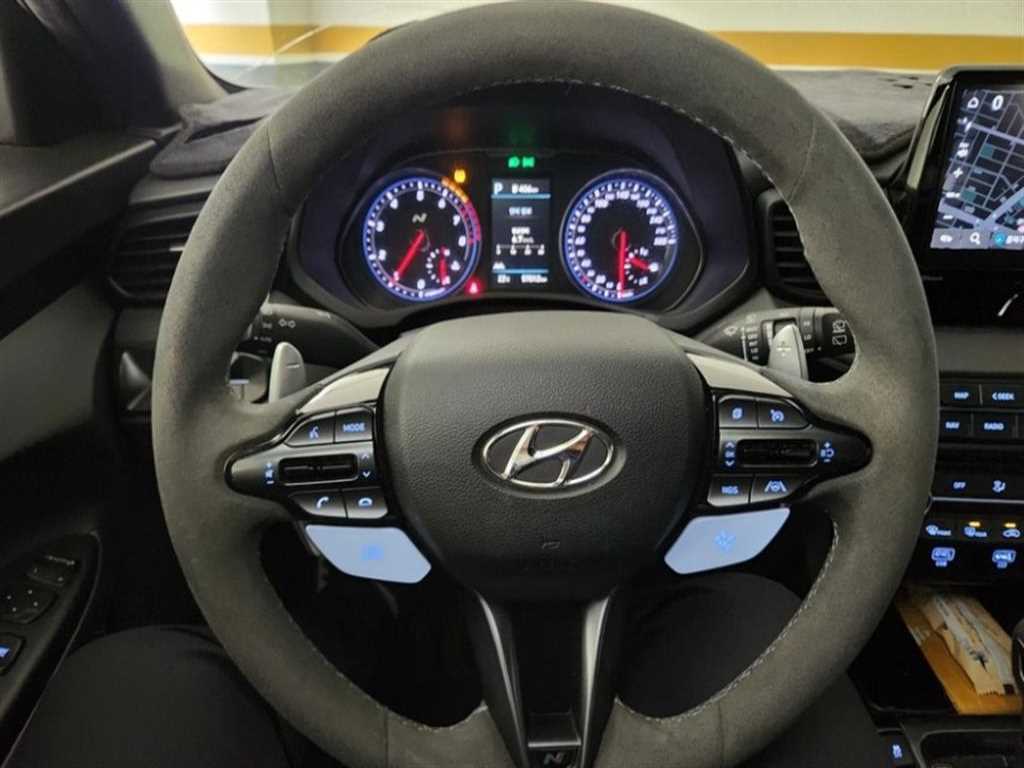 HYUNDAI Veloster - Vista 9