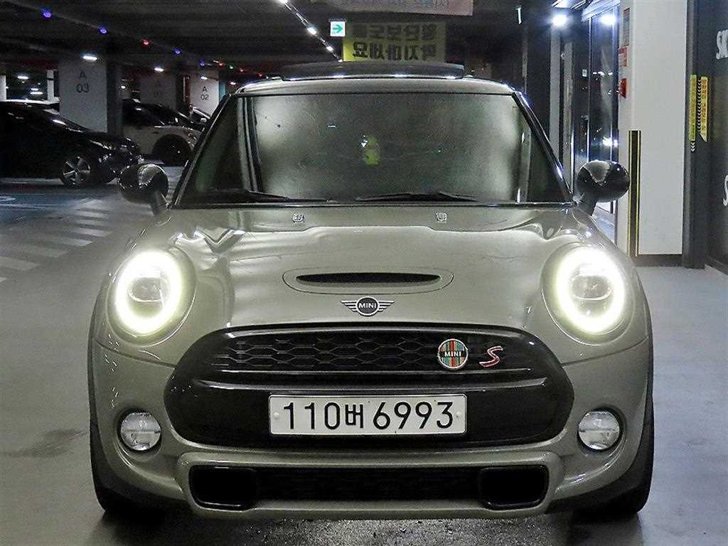 Mini Cooper - Vista 2