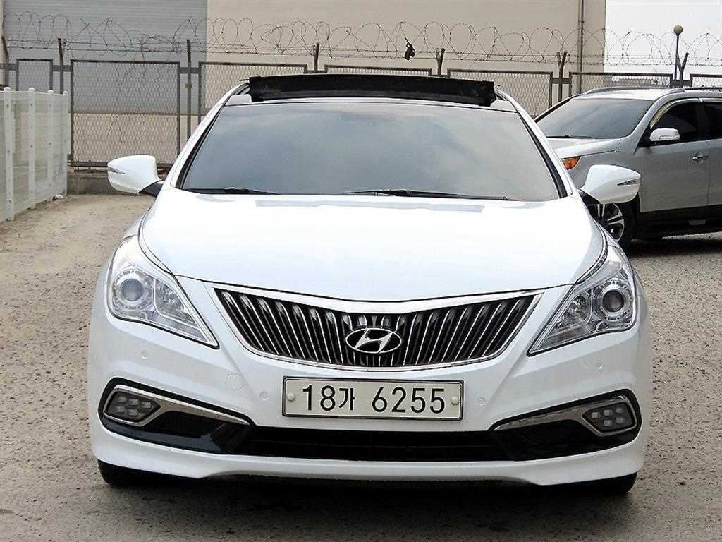 HYUNDAI Grandeur 2014 Blanco - Importación desde Corea - HF Imports Iquique - Foto 1