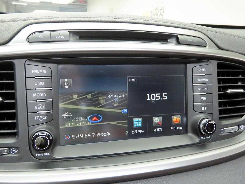 KIA Sorento - Vista 10