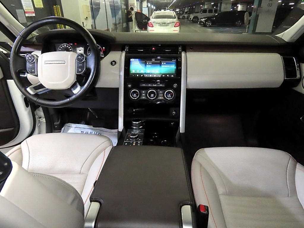 Land Rover Discovery - Vista 12