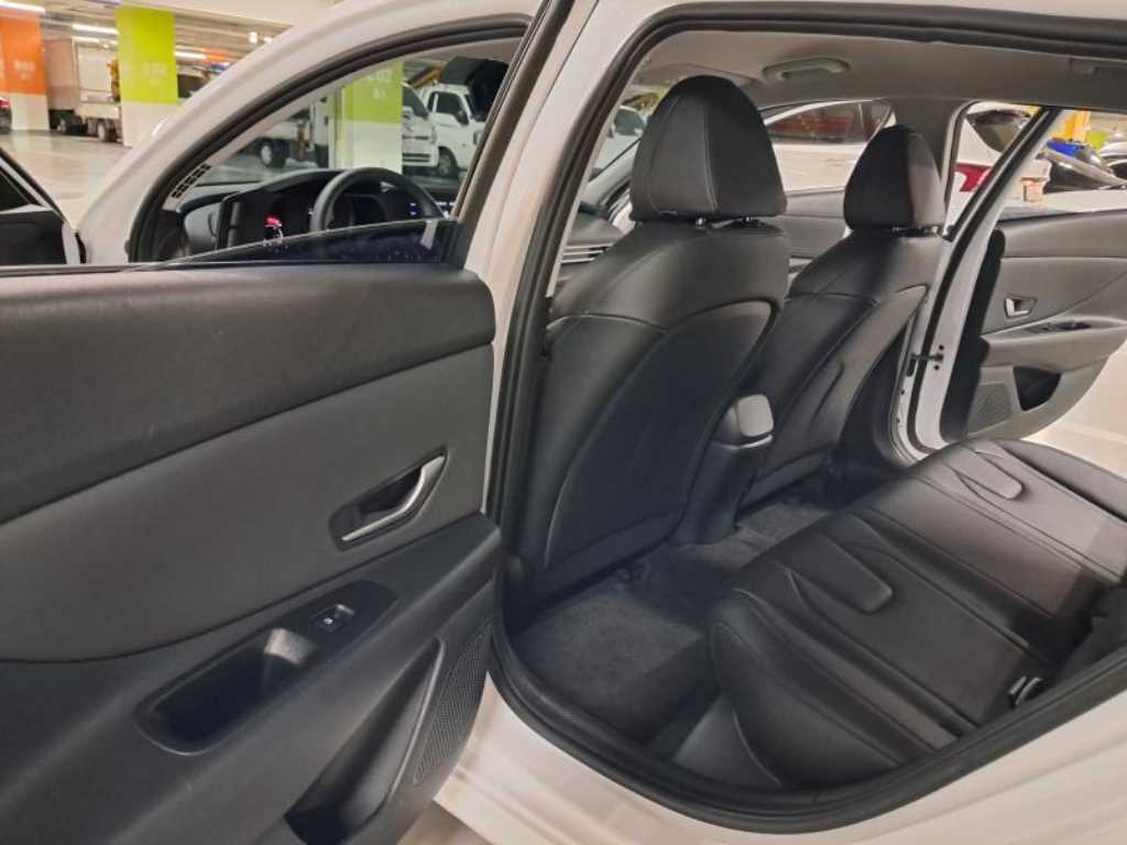 HYUNDAI Avante 2023 - Importación desde Corea - HF Imports Iquique - Foto 20
