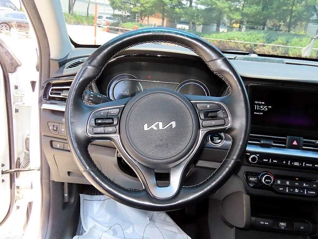 KIA Niro - Vista 10