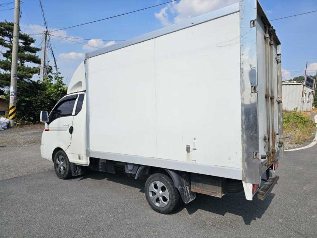 Small Truck Cargo (small) - Vista 8