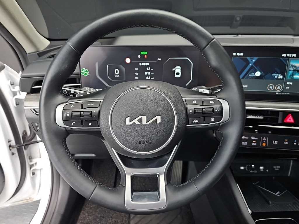 KIA K5 - Vista 11