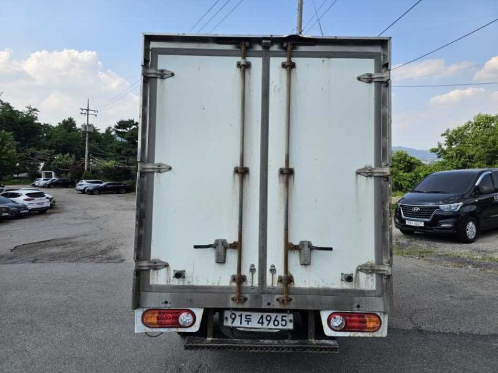 Small Truck Cargo (small) - Vista 6
