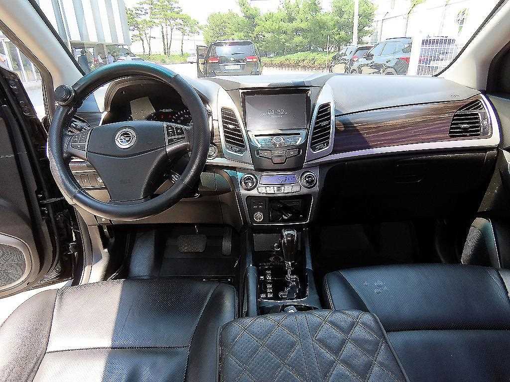 Ssangyong Korando - Vista 9