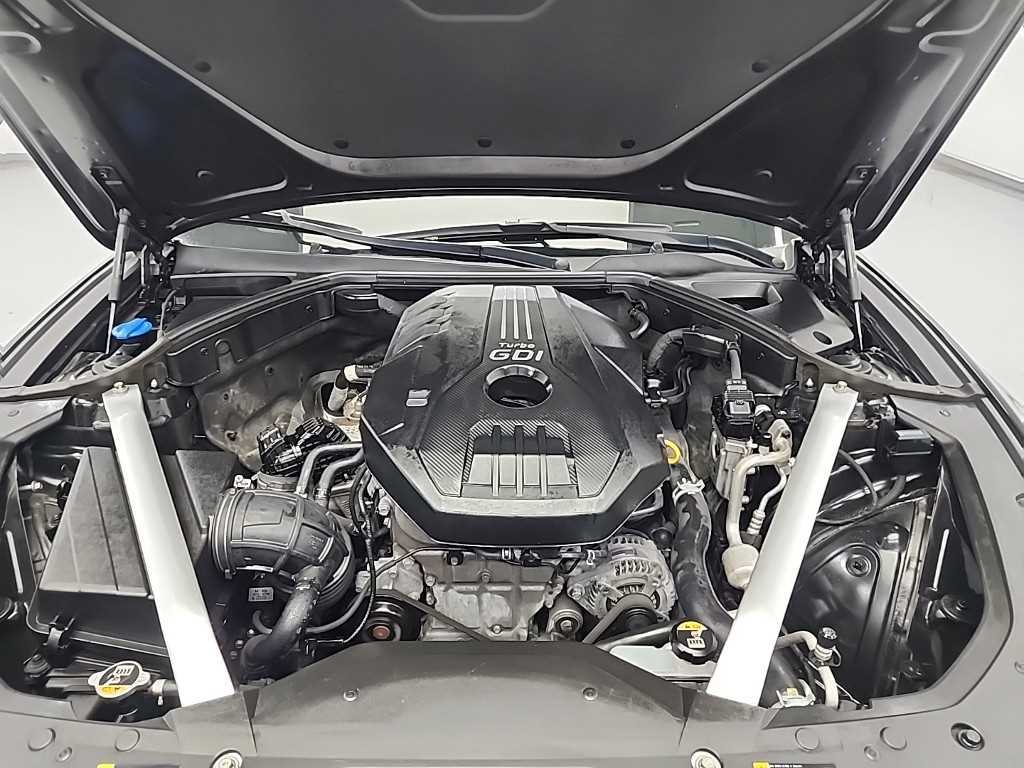 Genesis G70 - Vista 7