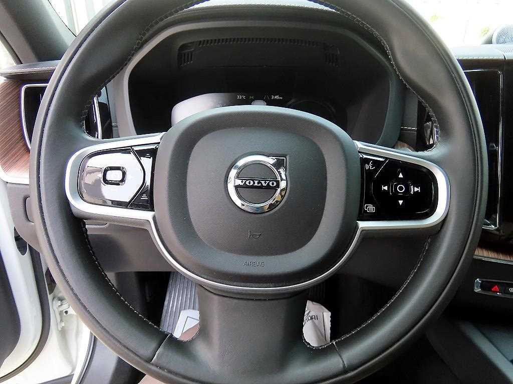 Volvo XC60 - Vista 10