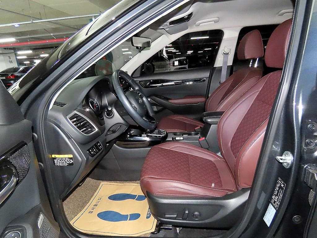 KIA Seltos - Vista 8