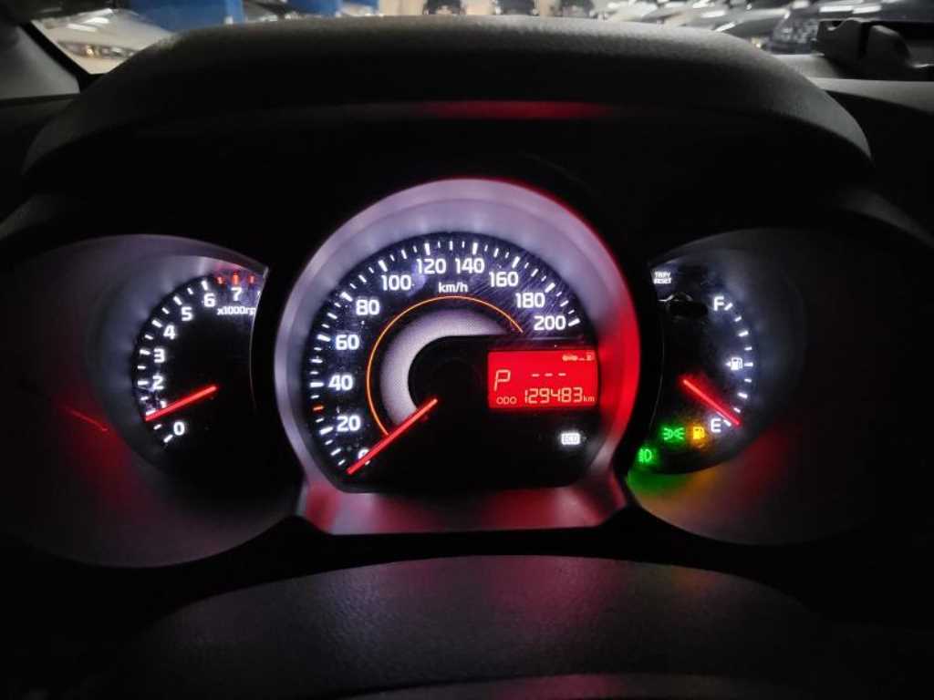 KIA Ray - Vista 3