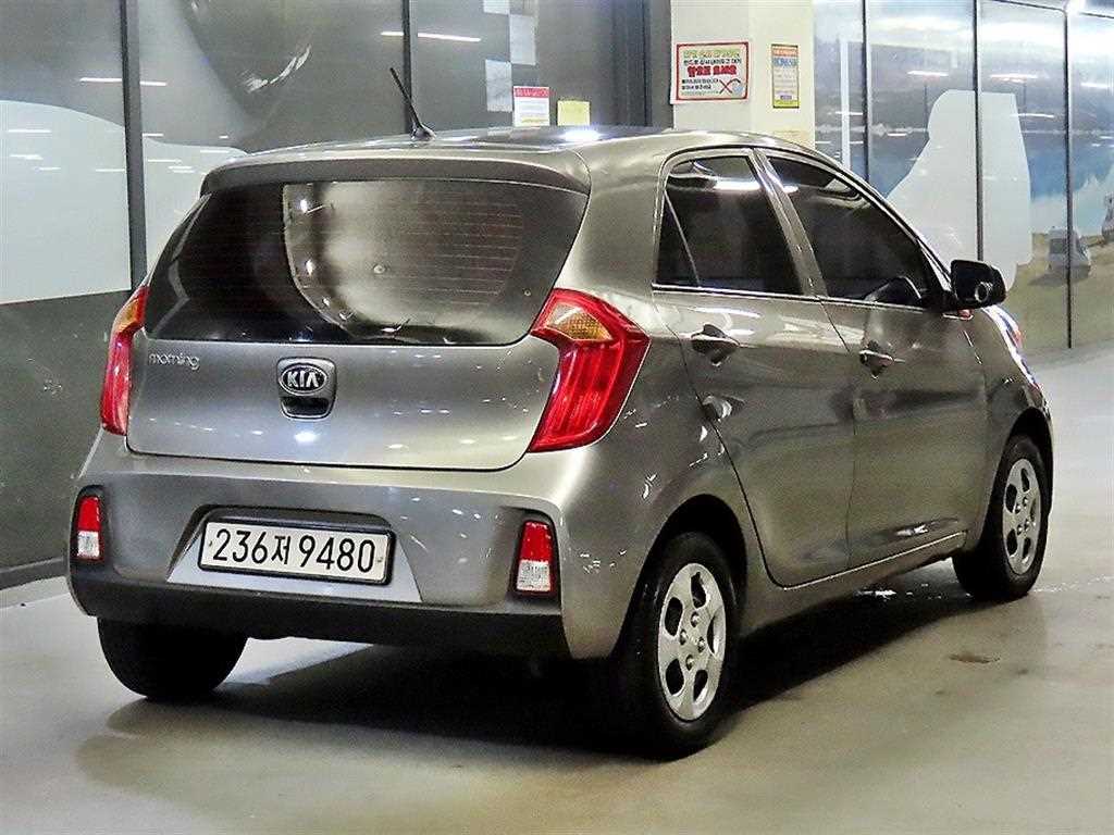 KIA Morning - Vista 6