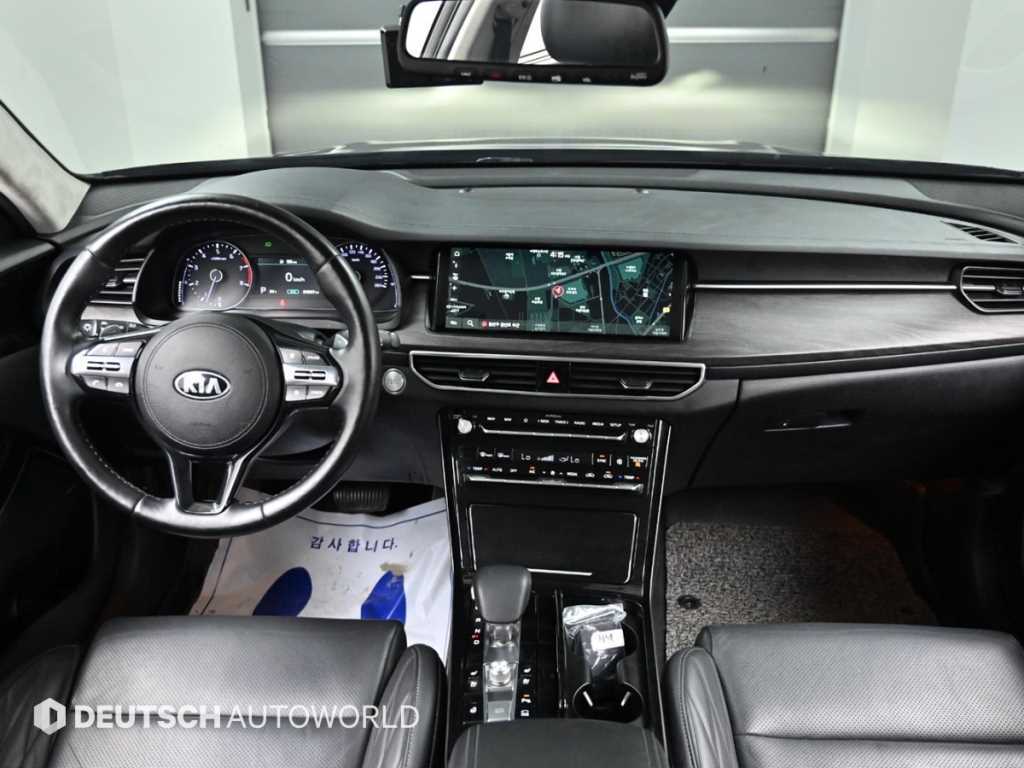 KIA K7 - Vista 9