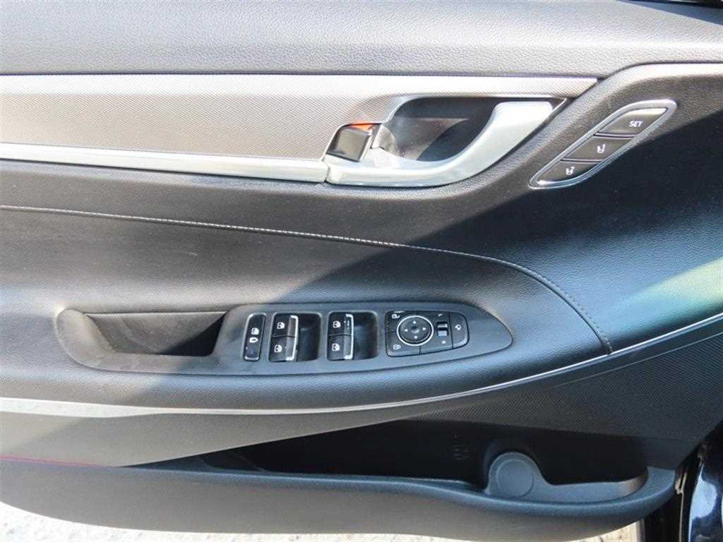HYUNDAI Grandeur - Vista 8