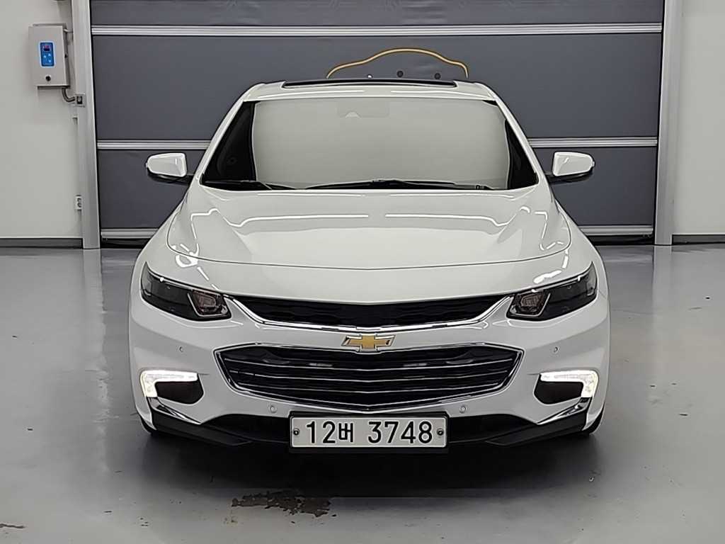 Chevrolet Malibu - Vista 2
