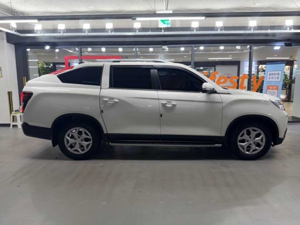 Ssangyong Rexton - Vista 3