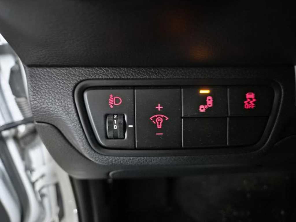 KIA K3 - Vista 12