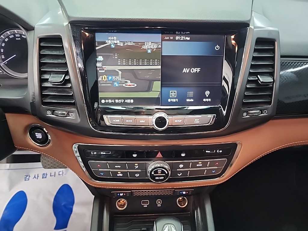 Ssangyong Rexton - Vista 12