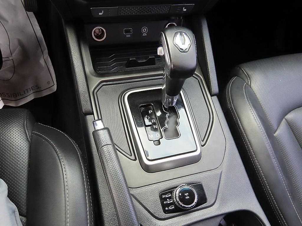 Ssangyong Rexton - Vista 12
