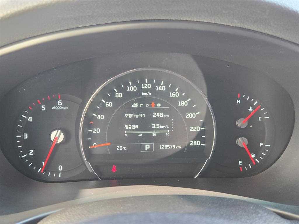 KIA Sorento - Vista 11